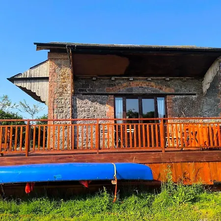 Mo's Loft At Platform's End Apartmán Dungarvan (Waterford)