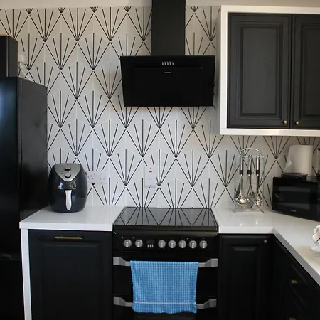 Mo's Loft At Platform's End