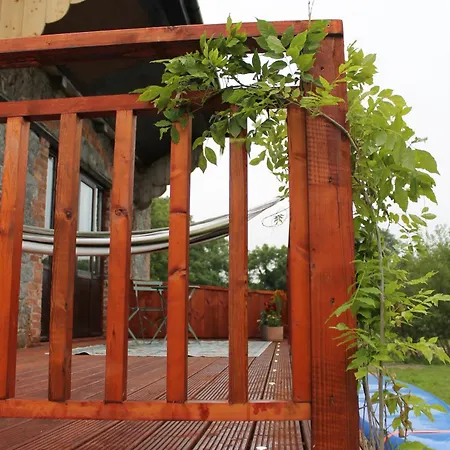 Mo's Loft At Platform's End 아파트