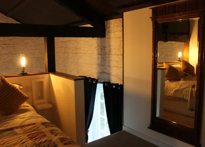 Mo's Loft At Platform's End