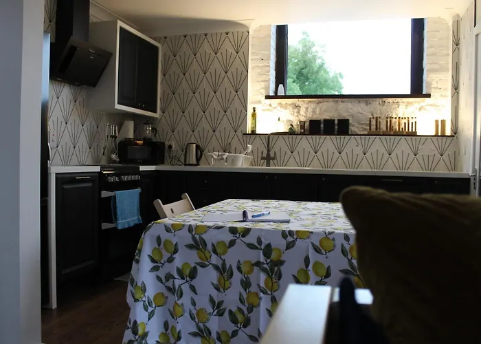 Mo's Loft At Platform's End